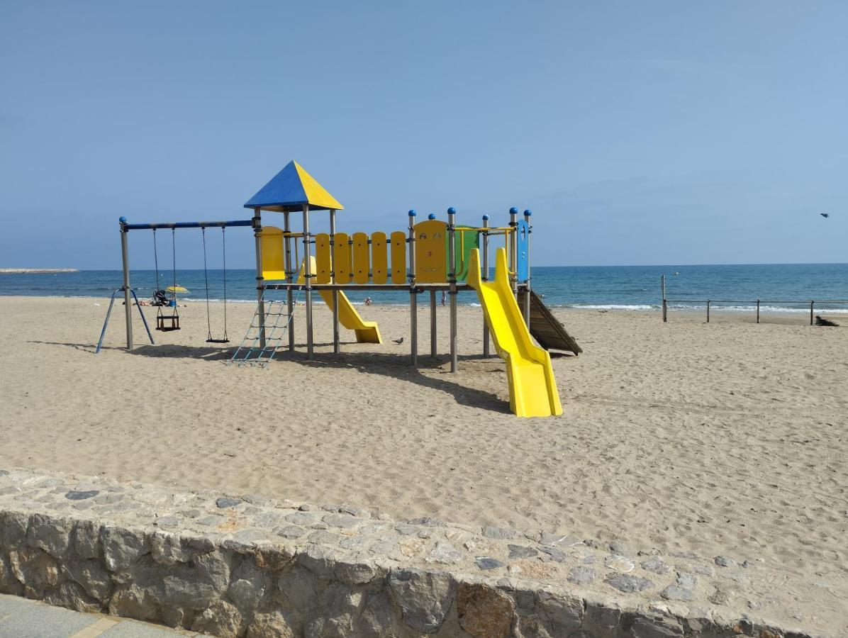 Atico Frente Al Mar Con Parking Para 5 Personas Calafell Buitenkant foto