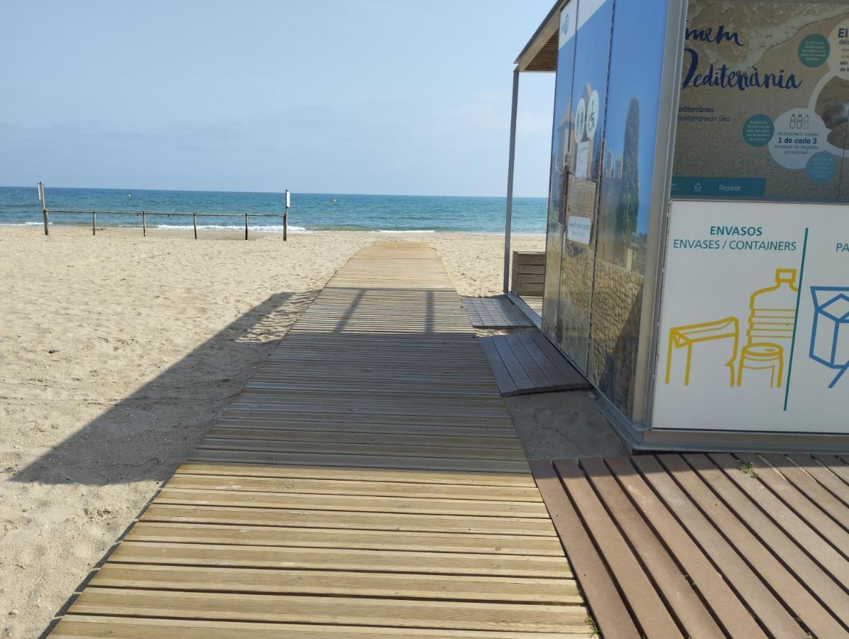 Atico Frente Al Mar Con Parking Para 5 Personas Calafell Buitenkant foto